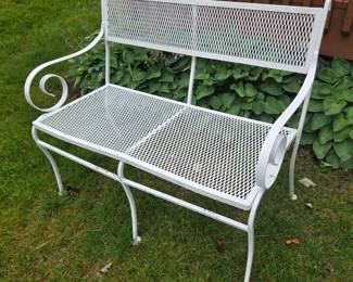 2-seat outdoor chair