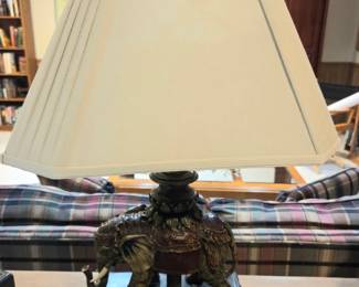 Elephant lamp 