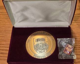 Univ. Chicago medallion