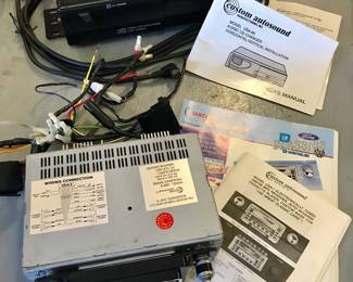 1965 Mustang radio