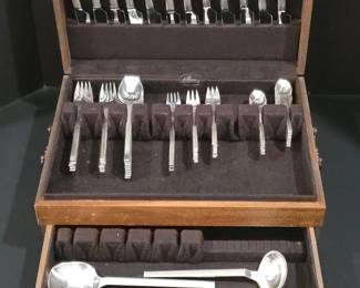 Rosenthal Berlin 3000 73pc Flatware Set Hans Theo Baumann Silverplate w/ Chest