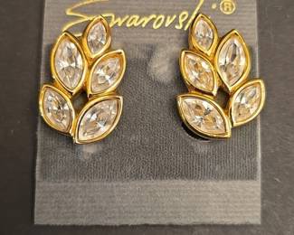 Swarovski Crystal Leaf ClipOn Earrings