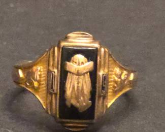 Jostens 10K Gold Class Ring