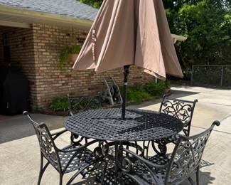 Kenilworth Blue Moon Estate Sale w/ Woodworking Tools, Piano & Pool Table