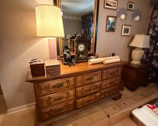 Kenilworth Blue Moon Estate Sale w/ Woodworking Tools, Piano & Pool Table