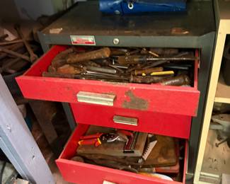 Kenilworth Blue Moon Estate Sale w/ Woodworking Tools, Piano & Pool Table