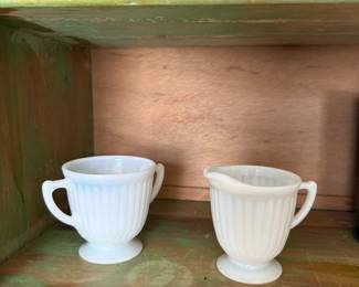 Sugar creamer 