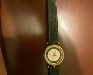 Gucci M Sherry Line Watch B