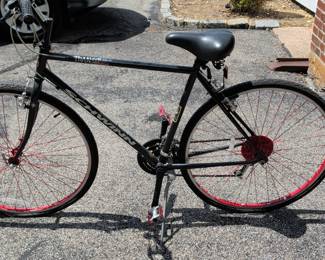 Schwinn Transit Hybrid Bicycle