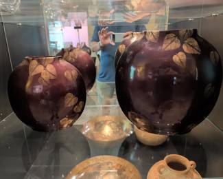 Royal Amethyst Vases large fourth image