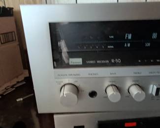 Sansui Stereo Receiver R and Cassette Deck D second image