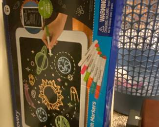 Discovery Kids Neon Glow Drawing Easel with Markers