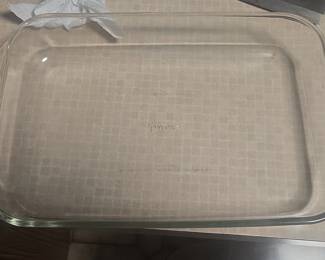 Pyrex Quart Glass Baking Dish