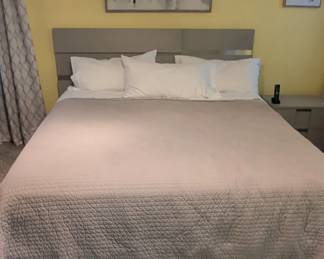 Modern Grey Geometric Upholstered Platform Bed Frame with Metallic Accents