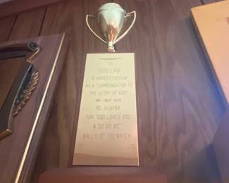 Bob Law Communicator to the Glory of God Trophy