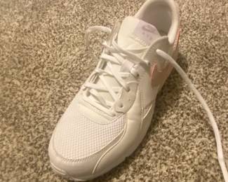 Nike Air Max Excee White Barely Rose