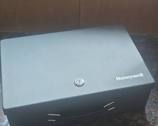 Honeywell Fire Resistant Steel Security Box B