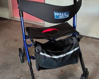 Walk Mate Wheel Rollator Walker with Seat and Bag