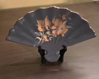 Shaddy Japan FanShaped Dish