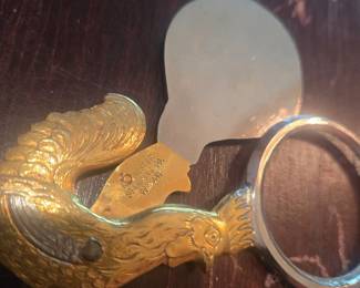Rooster Egg Scissors with Magnifying Glass