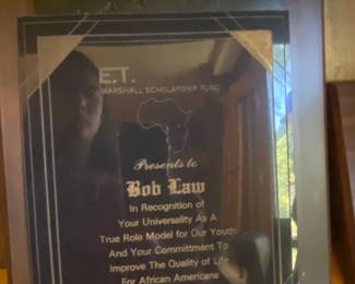 E.T. Marshall Scholarship Fund Award Plaque for Bob Law