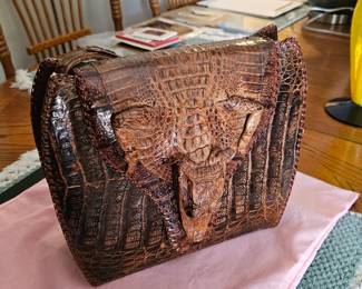 Alligator purse