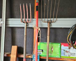 Yard tools
