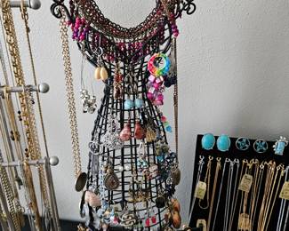 Costume jewelry 