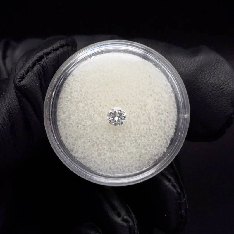 0.26 Carat Natural Diamond Round Brilliant