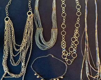 CL181Gold Tone Costume Jewelry