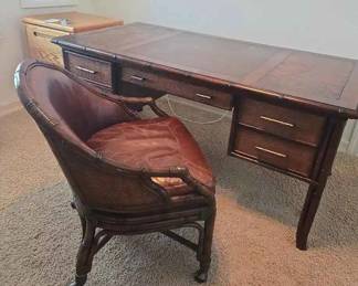 CL134Office Desk and Chair