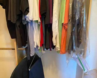 CL132Mens Wardrobe Collection, size XL