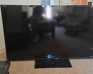 CL103Sharp 60in LCD TV 