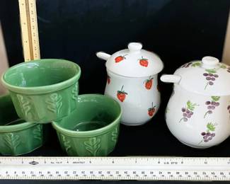  Ceramic Kitchenware Lot - Bowls & Lidded Jars