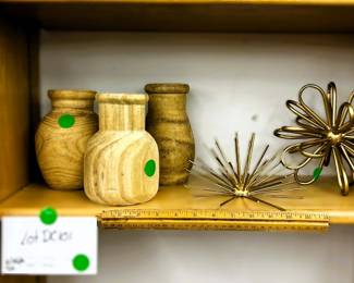 Five-Piece Contemporary Shelf Decor Group