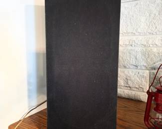 Pair of Polk RT55 Large Bookshelf Speakers