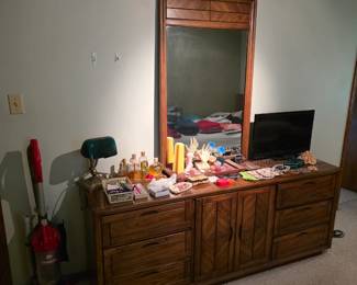Beautiful dresser.
