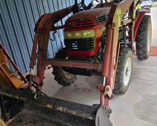 #10 - Tractor