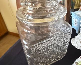 Anchor Hocking Wexford Pattern Glass Cookie Jar with Lid