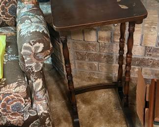 Antique Spindle Leg Parlor Table