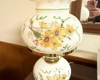 Vintage "Gone With The Wind" Style Sunflower Hurricane Lamp