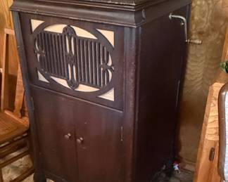 Brunswick Panatrope Electric Phonograph