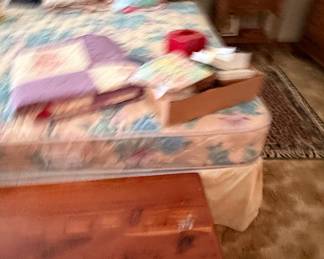 Vintage Lane Cedar Chest