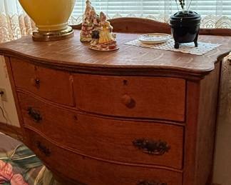 Antique Tiger Oak Serpentine Front Dresser