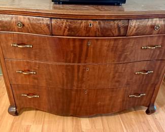 Flame Mahogany Serpentine Chest of Drawers