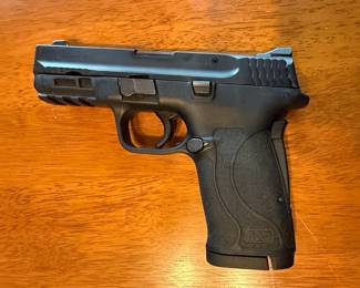 Smith & Wesson M&P 380 Shield EZ