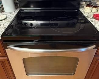 GE Electric Range
