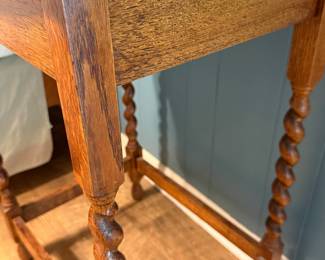 Oak Barley Twist Occasional Table Style