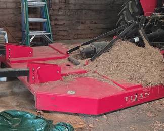 Mahindra 5550 21 Tractor with Titan Rotary Cutter