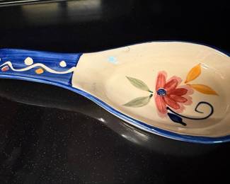 Tabletops Gallery Floral Dots Spoon Rest